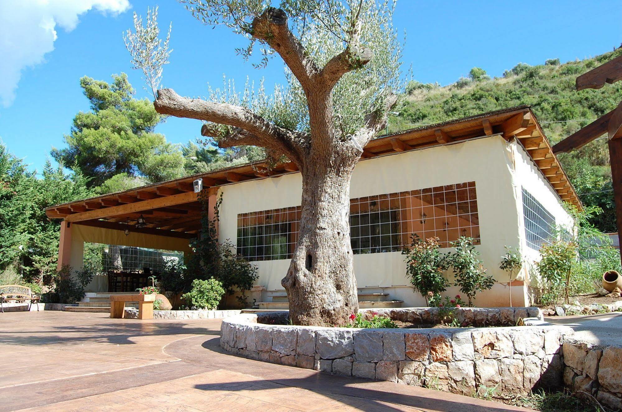 Family Resort Cala Di Luna Marina di Camerota Exterior photo
